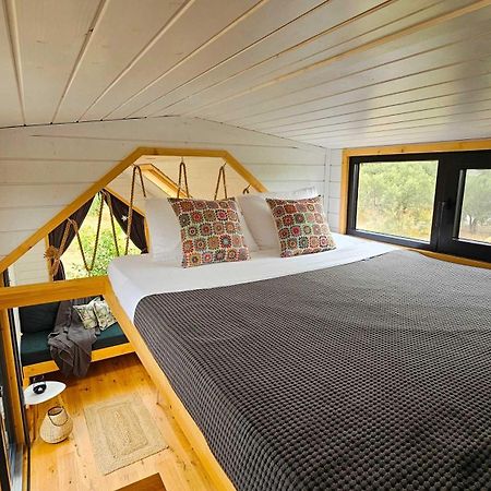 La Vista Huma By Tiny Away Villa Alora Ngoại thất bức ảnh